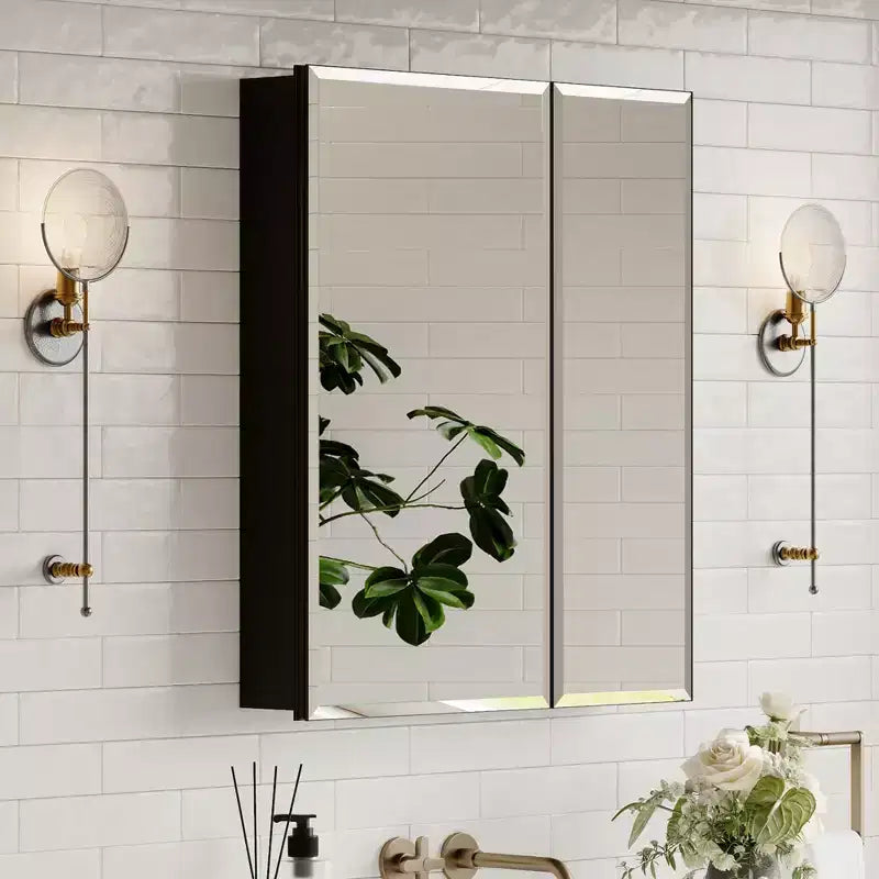 Pensile da bagno a specchio Belle, mobile a incasso/da parete per bagno, specchio bisellato, ripiani regolabili in vetro temperato, nero