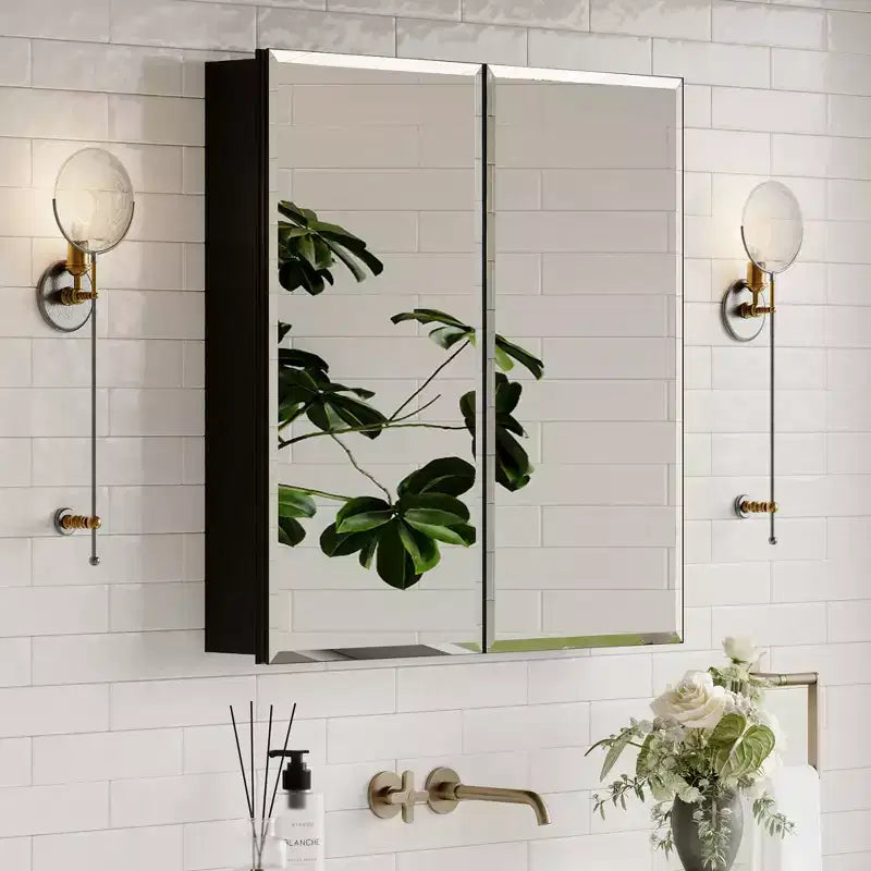 Pensile da bagno a specchio Belle, mobile a incasso/da parete per bagno, specchio bisellato, ripiani regolabili in vetro temperato, nero