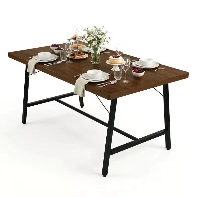 Set da pranzo di 5 pezzi con 4 sedie in camoscio e tavolo in legno MDF con gambe in metallo